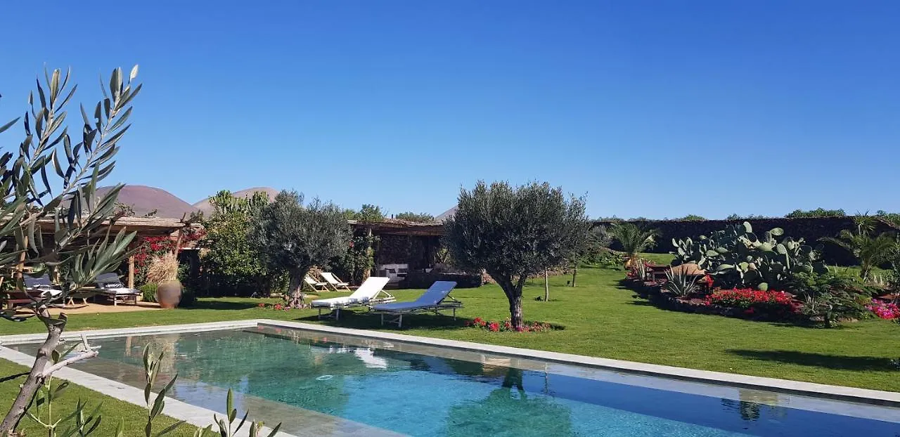 La Pausa Villa Tias Spain